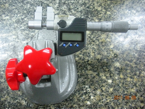 MITUTOYO內(nèi)測千分尺